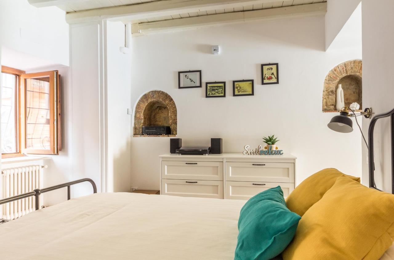 VII Coorte A Trastevere Рим Экстерьер фото